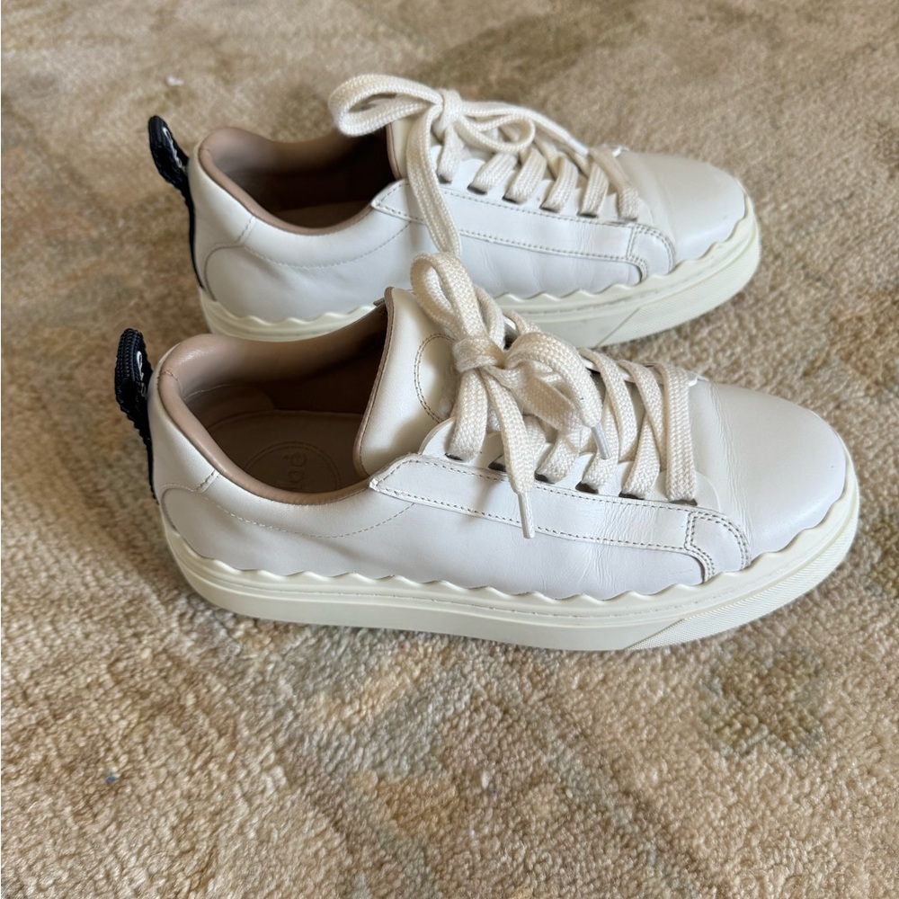 Chloe Women's ivory / white Sneakers